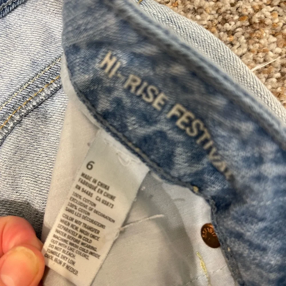 American Eagle Jean shorts - Picture 4 of 4